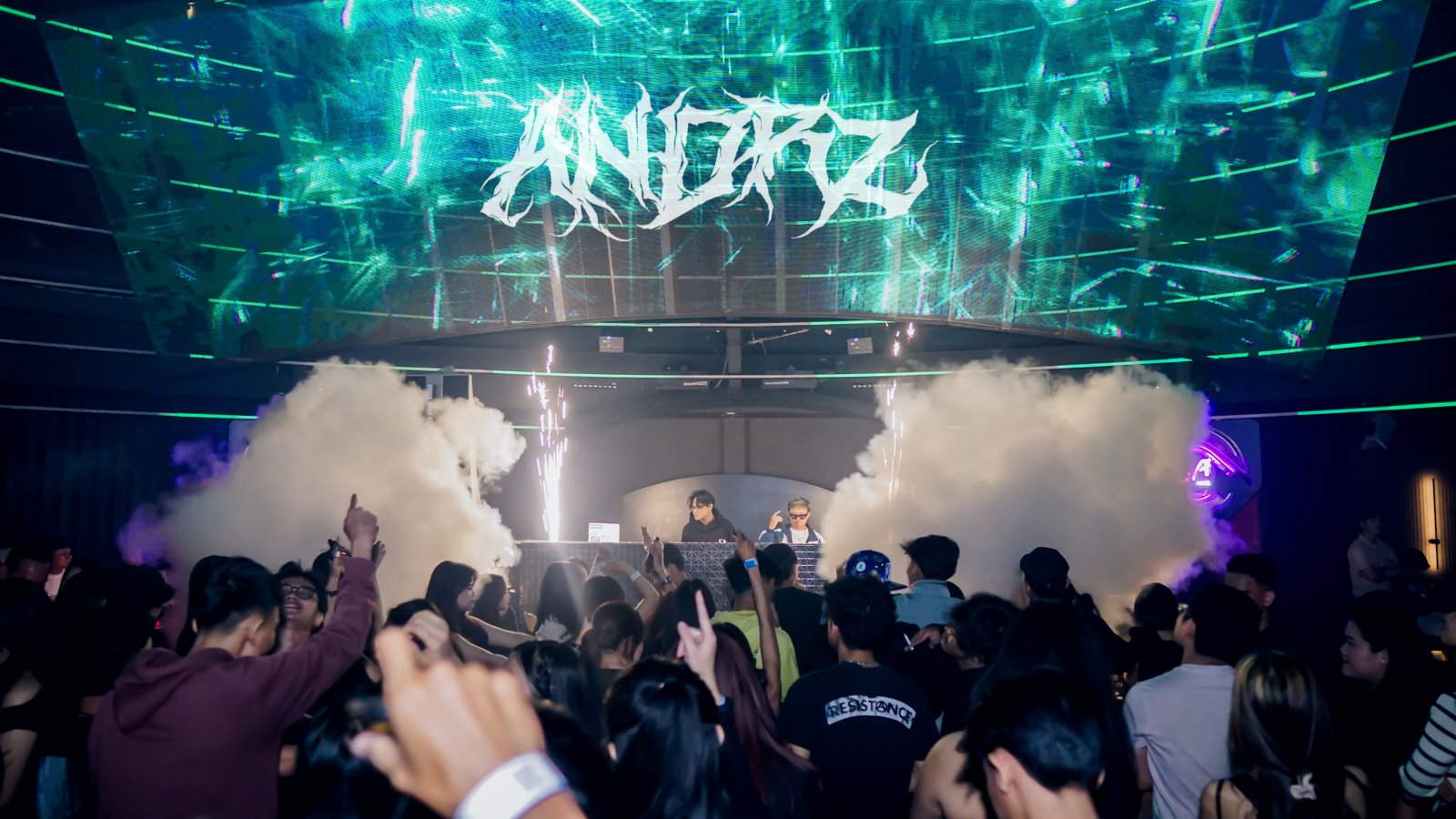 ANDRZ X SEISAR LIVE AT BROTHERHOOD BUNKER